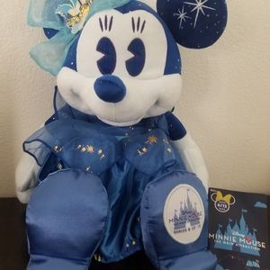 Disney Minnie Main Attraction Peter Pan Plush